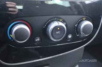Renault Clio Grandtour 1,2 i 16V 54 kW LIMITED 59 700km - 12