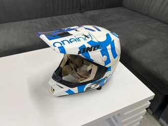 Výstroj na terénnu motorku - 12