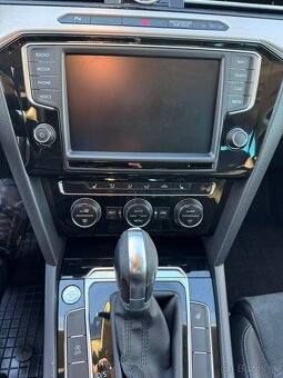 Volkswagen passat combi  2.tdi 110kw - 12