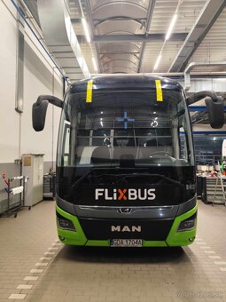 Čelné sklo pre autobus Setra 500 hd s montážou - 12