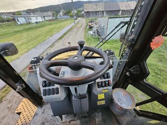 CAT traktorbager 444F2 - 12