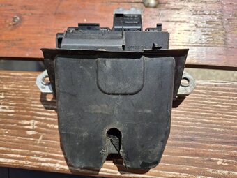 Použité diely 3 - 12