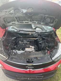 Opel CrossLand - 12