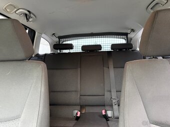 BMW Rad 3 Touring 318d 122k - 12