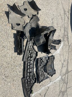 Predám na Mercedes W140 diely - 12