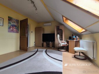 Na predaj priestranný rodinný dom v Ostrihome - 12