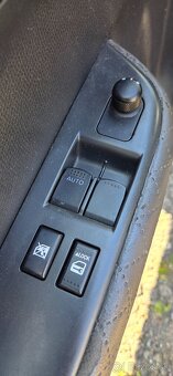 Suzuki swift 1.3 ddis - 12