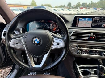 BMW Rad 7 740d xDrive A/T - 12