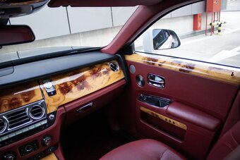 Rolls Royce Ghost 420kw - 12
