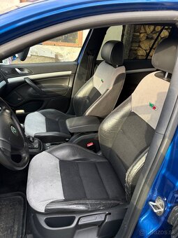 ŠKODA OCTAVIA COMBI VRS 2.0 TFSI 147 KW - 12