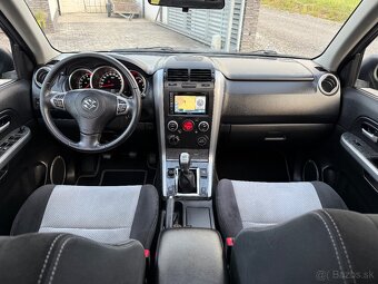 Suzuki Grand Vitara 2.4 Limited Edition benzin facelift 4x4 - 12