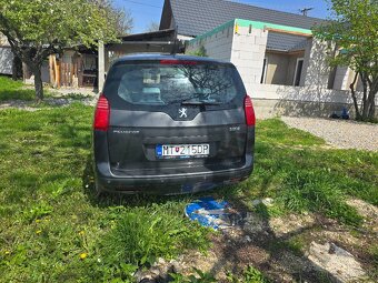 Peugeot 5008 7 miestny - 12
