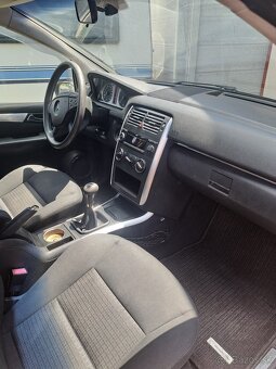 Mercedes B180 CDI - 12