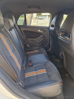 MERCEDES BENZ CLA 180 SHOOTING BRAKE ORANGE ART EDITION AMG - 12