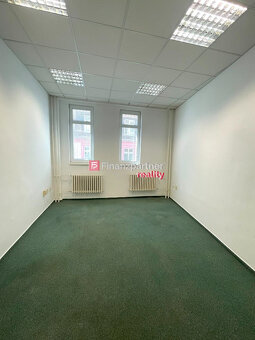 Kancelárie na prenájom v  centre Starého Mesta Bratislava - 12