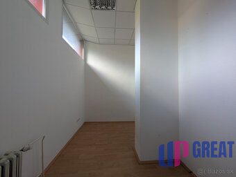 PRENÁJOM: Obchodný priestor 158 m2 v centre Petržalky (Streč - 12