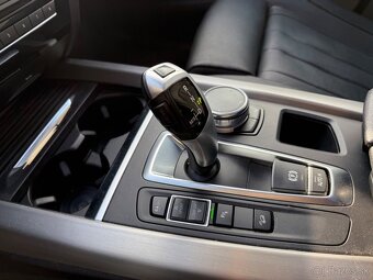 BMW X5 xDrive 40 d NAVI KLIMATIZÁCIA ASISTENČNÝ BALÍČEK S KA - 12