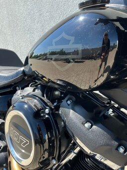 HARLEY DAVIDSON FATBOB 107 SOFTAIL - 12
