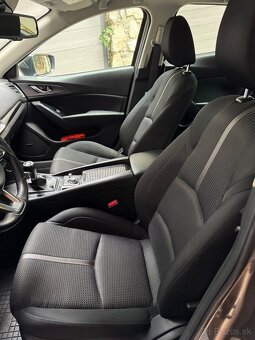 Mazda 3 SDN, 2.0benzín, 88kW, M/T, 57tis, 10/2017,Revolution - 12