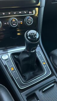 Volkswagen Golf 1.4 TSI 92kW R-Line - 12