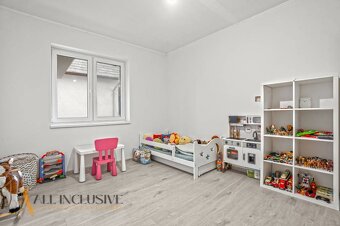 ALL INCLUSIVE | NA PREDAJ 5-IZBOVÝ RODINNÝ DOM VO VEĽKEJ PAK - 12