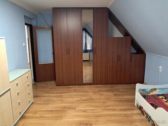 3 izbový byt s balkónom - 12