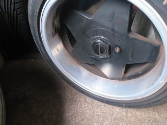 Predám kompletné kolesá na Mercedes Benz R17 - 12