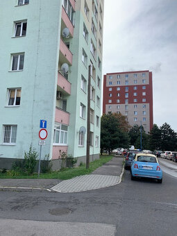 Veľká komplet zariadená Garsónka s Loggiou ul. Martinčekova - 12