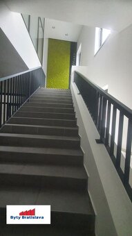 Prenajmem kancelárie pri Prezidentskom paláci, BA I - 12