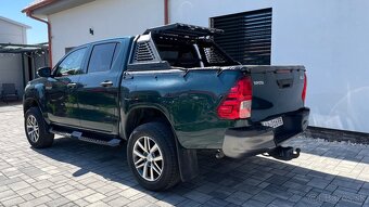TOYOTA HILUX DC 2.4 I D-4D Live - NA PREDAJ / NA SPLATKY - 12