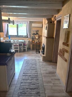 Dva rodinné domy v srdci Myjavských kopaníc – pokoj, príroda - 12