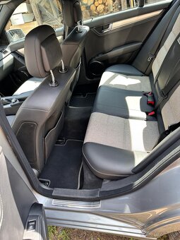 Mercedes C 220 CDi - 12