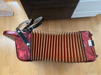 Heligonka Hohner Club llB CF + remene + kufor super - 12