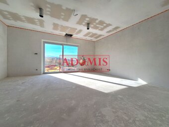 ADOMIS - predám bezbariérový bungalov Ruskov, 650m2, 3x kúpe - 12