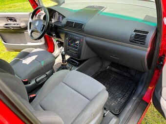 Volkswagen Sharan 1.9 TDi 96kw 7 miestny - 12