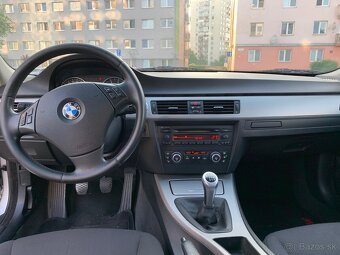 BMW E91 318i - 12