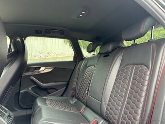 Audi Rs4 Avant - 12