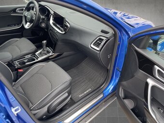 Predám KIA XCEED 1,5 T - GDI 103kW  M6 GOLD - 12