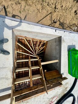 Ponúkame našu prácu - 12