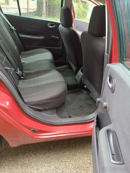 Renault Megáne sedan 1,4 - Nová STK EK - rok výroby 2007 - 12