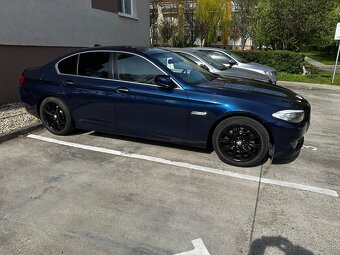 528i (258 Hp) Steptronic - 12