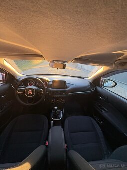 Fiat Tipo - 12