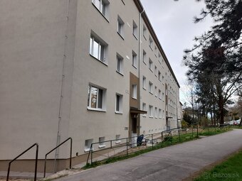 Priestranný 2 izbový byt, 54m2 + balkón, sídl.: Podhradová - 12