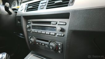 Bmw e90 325i N52 manuál zadokolka r18 - 12