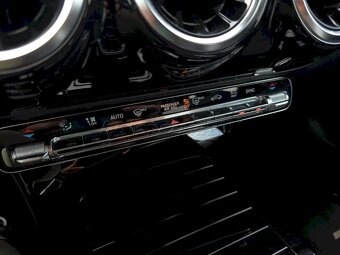 Mercedes-Benz W177 A180 100kW, 2019, 7DCT, AMG line - 12