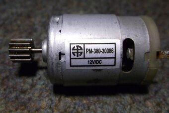 Rôzne motorčeky . - 12