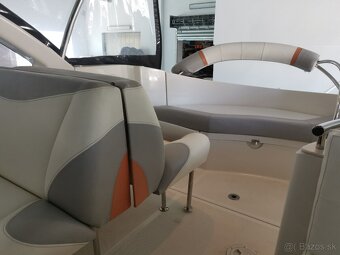 Quicksilver 890 - 12