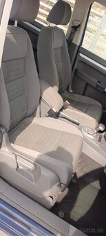 Touran DSG 239000km bez DPF nová STK - 12