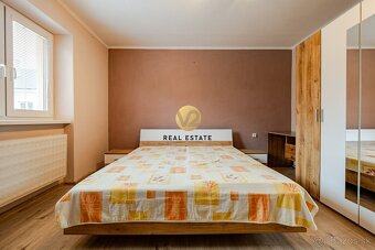 Ponúkame na Predaj priestranný rodinný dom, Cabaj - Čápor - 12