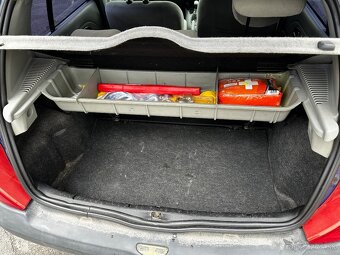 Renault Clio 1.5 dci 60kW - 12